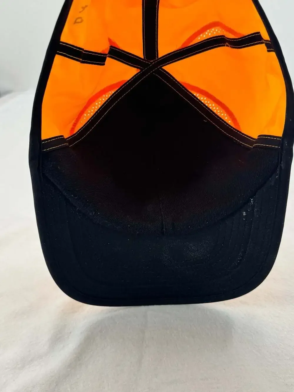 Nike Dri-FIT Featherlight Performance Running/Tennis Cap, Orange